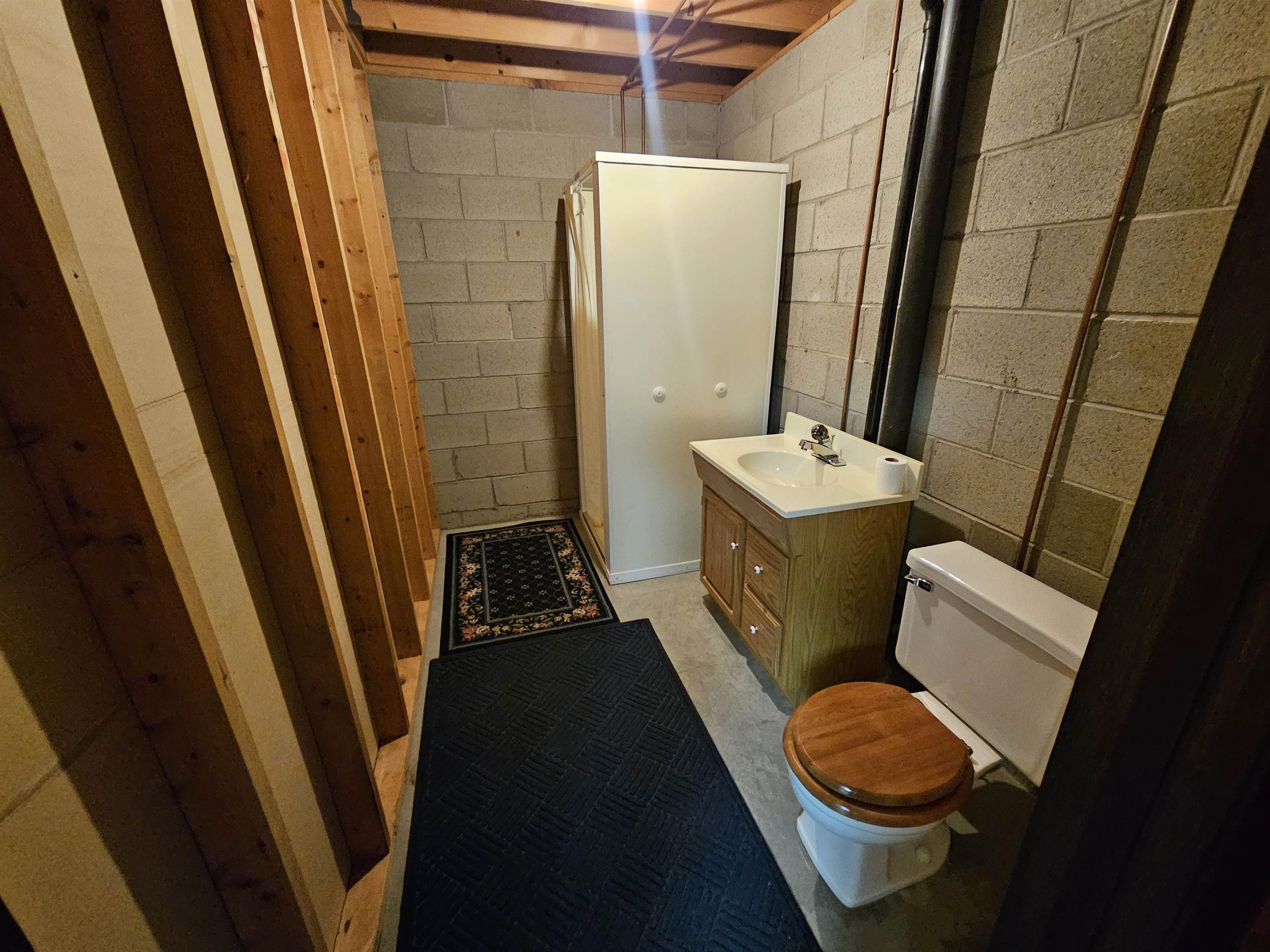 2328 Baldwin Street Property Photo 25