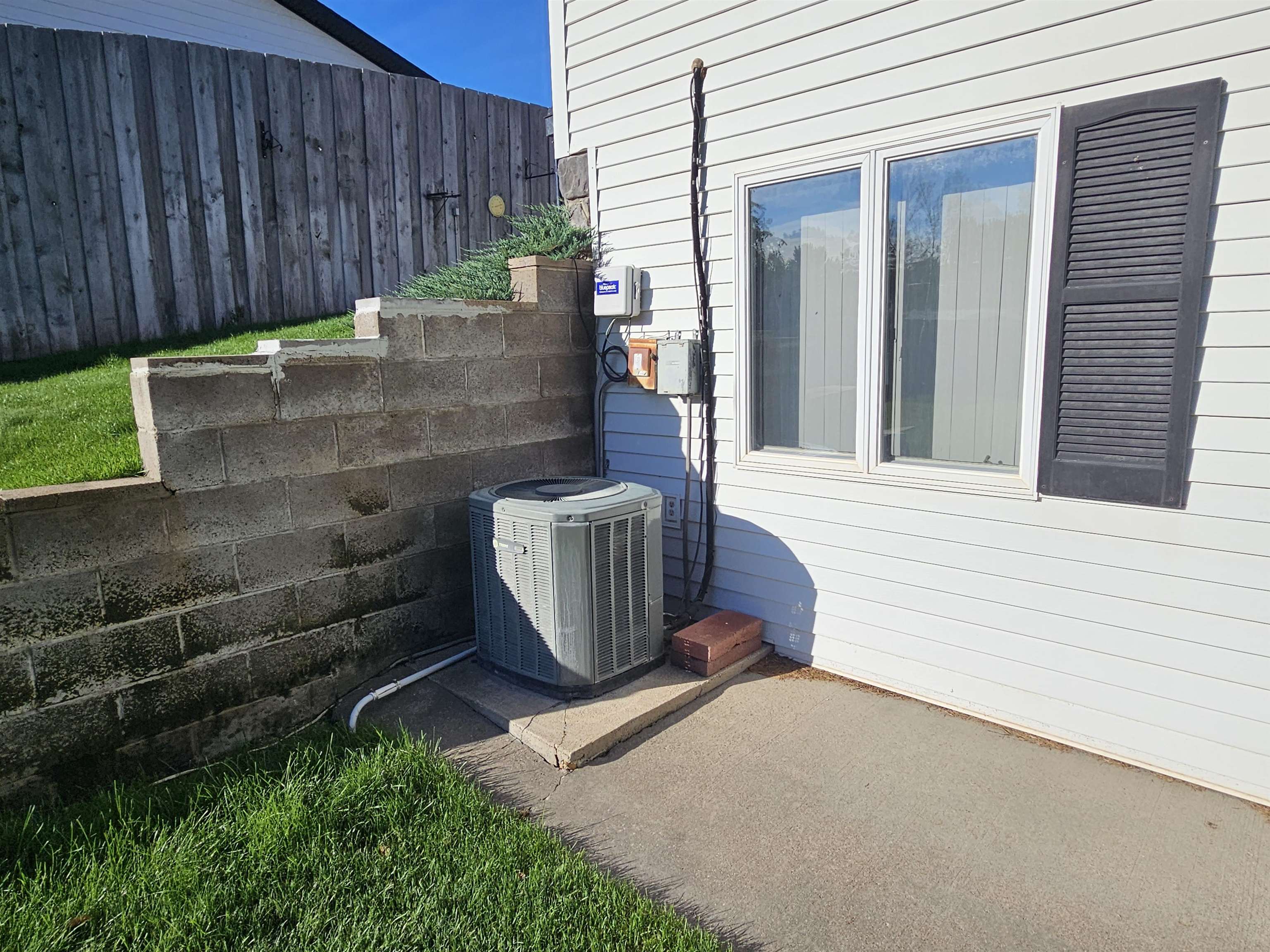2328 Baldwin Street Property Photo 29