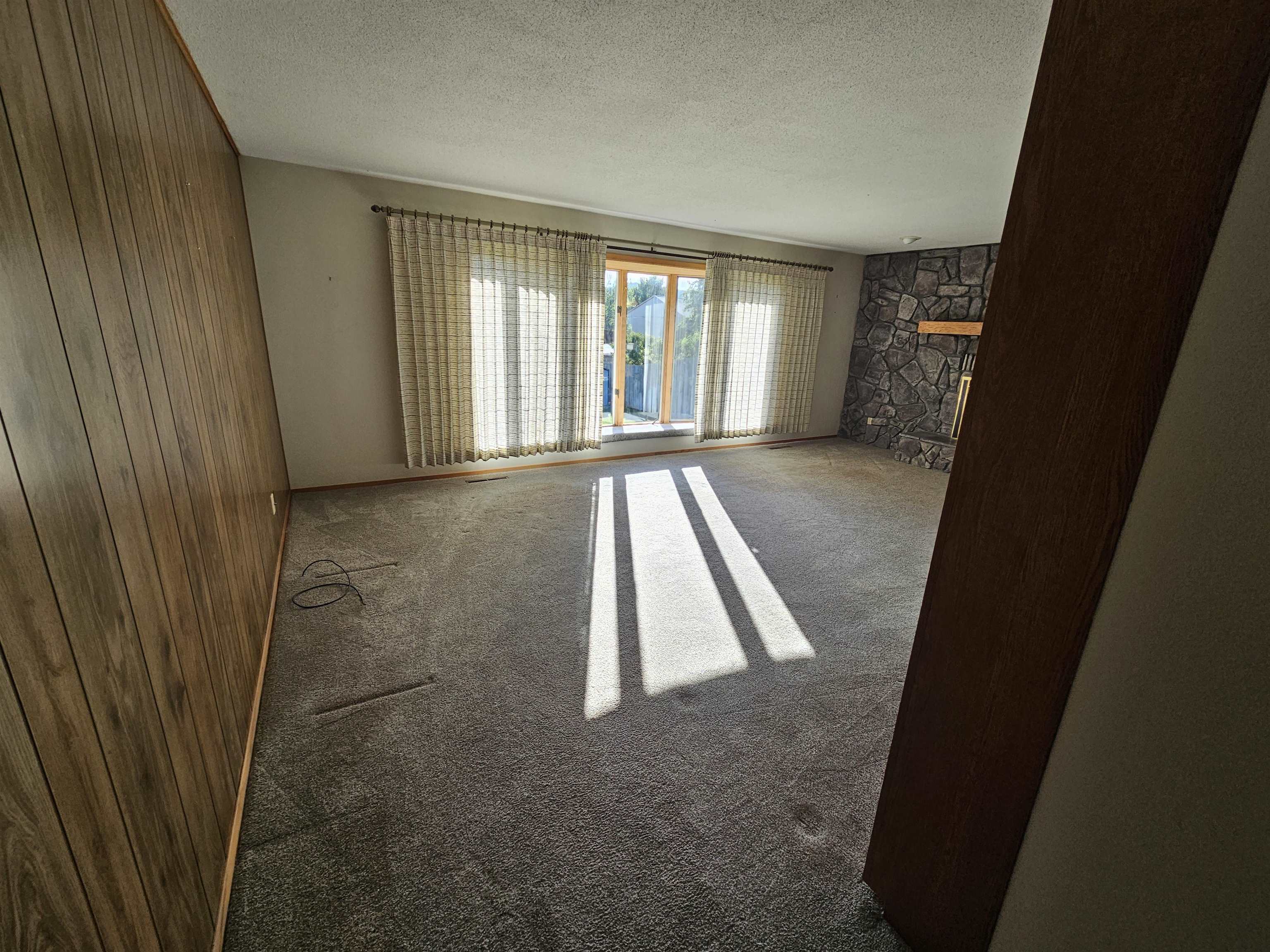 2328 Baldwin Street Property Photo 42