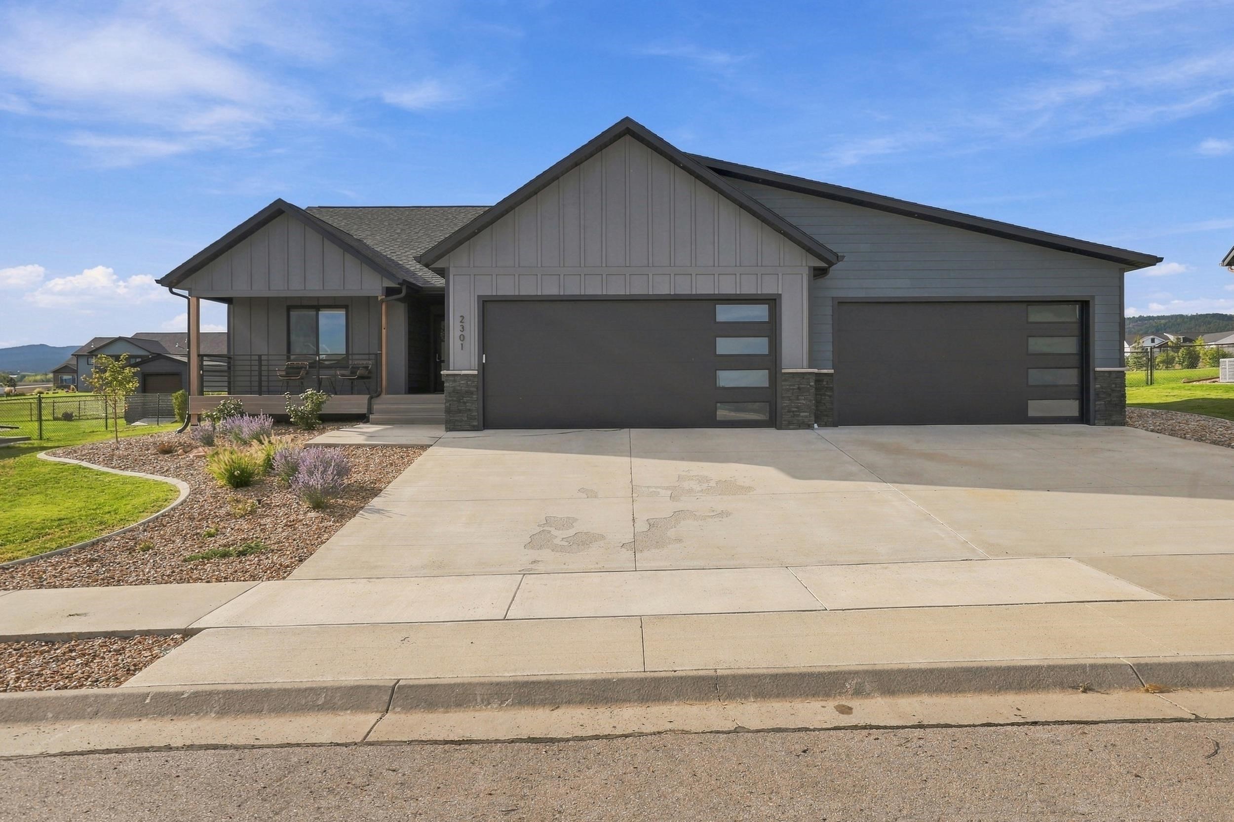 2301 Talisker Avenue Property Photo 1
