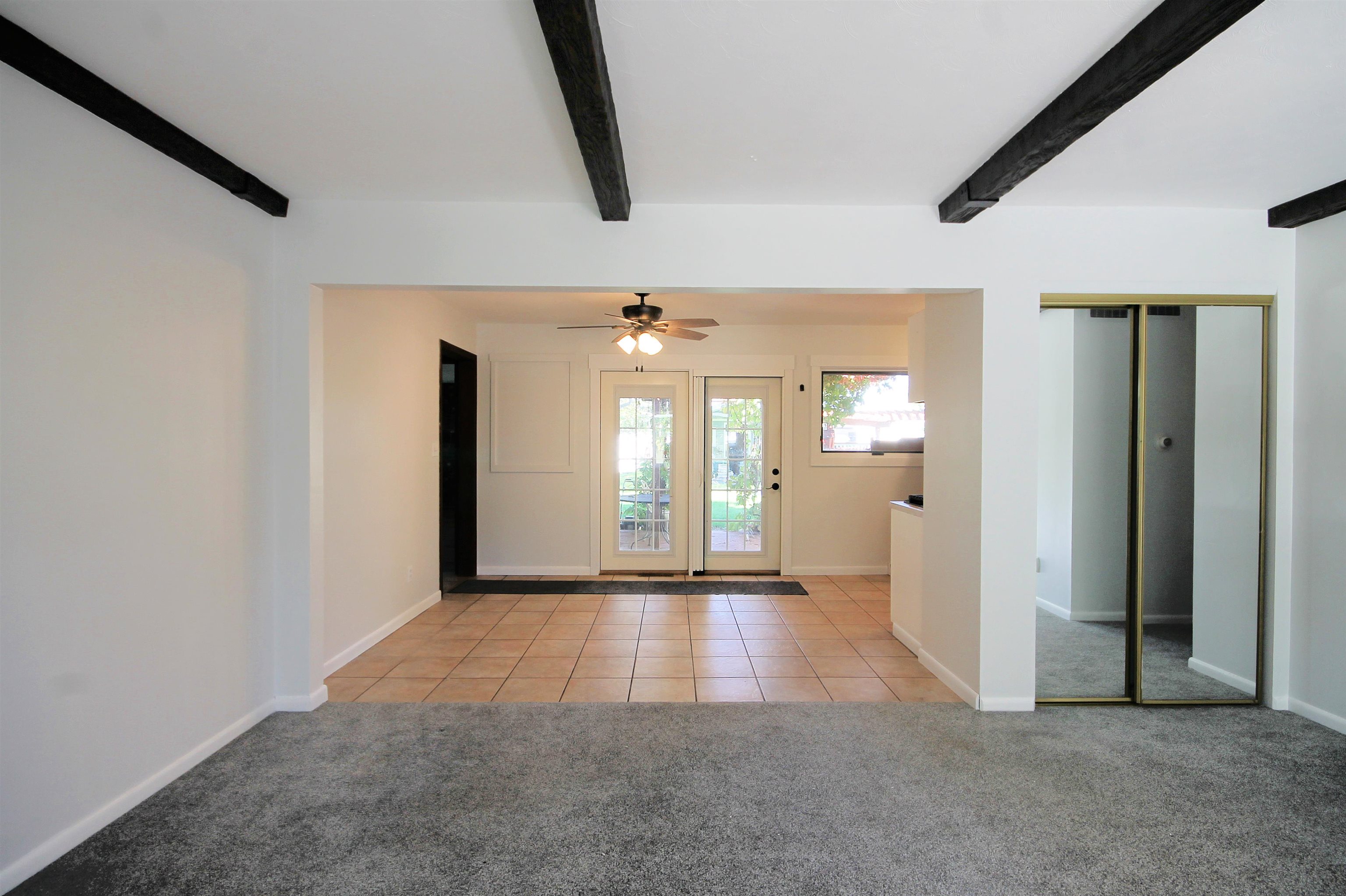 2339 S Fulton Street Property Photo 4