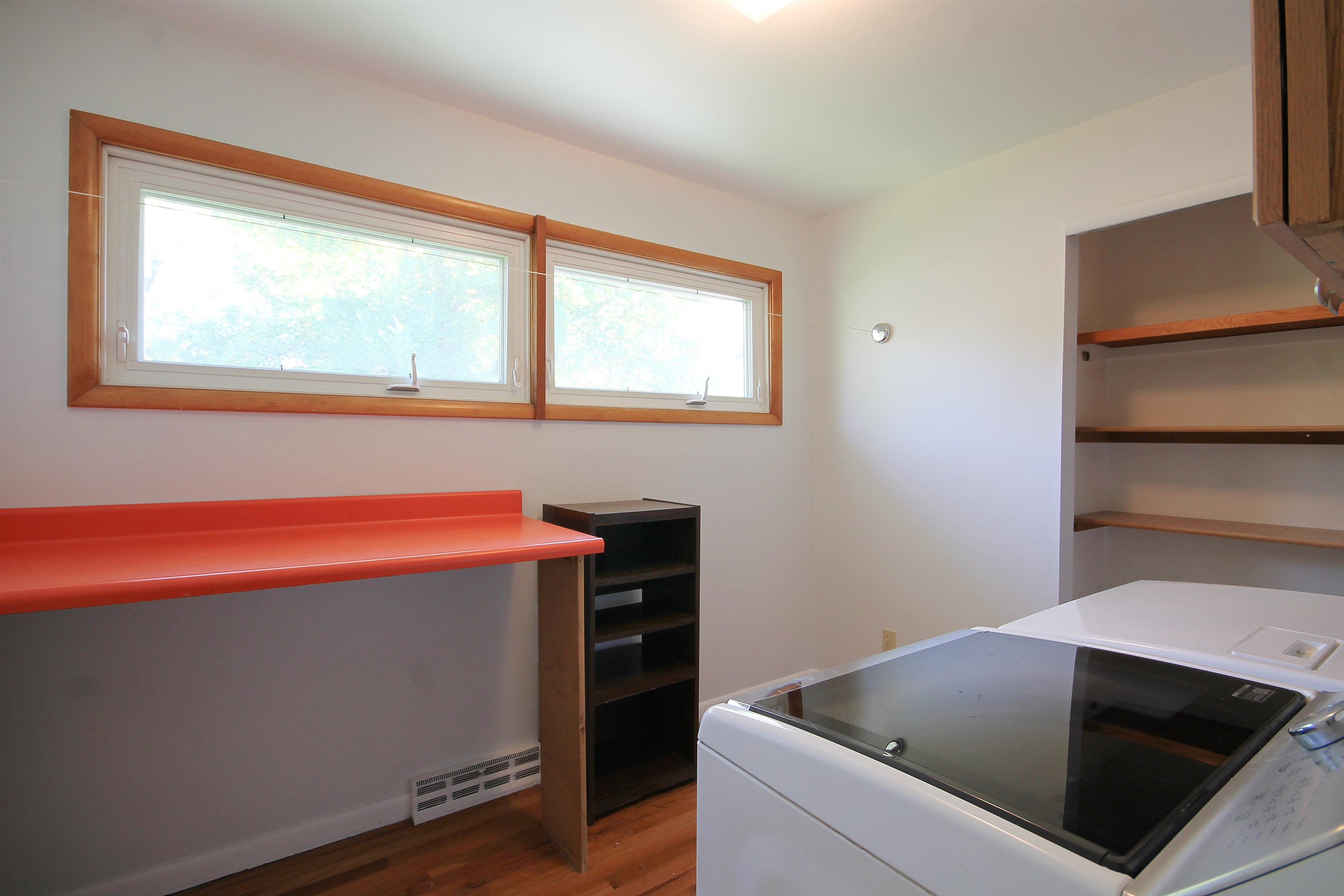 2339 S Fulton Street Property Photo 15