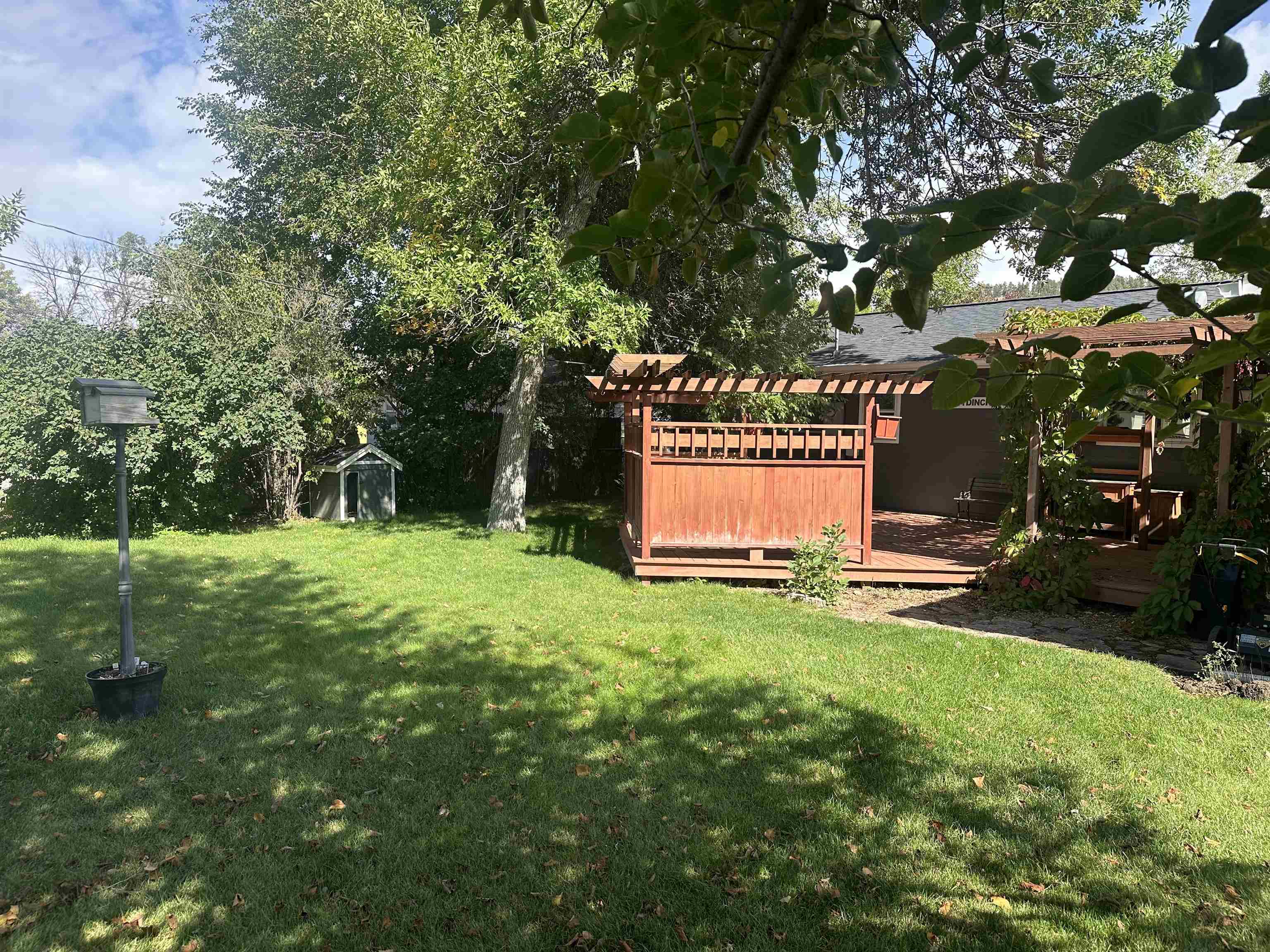 2339 S Fulton Street Property Photo 33