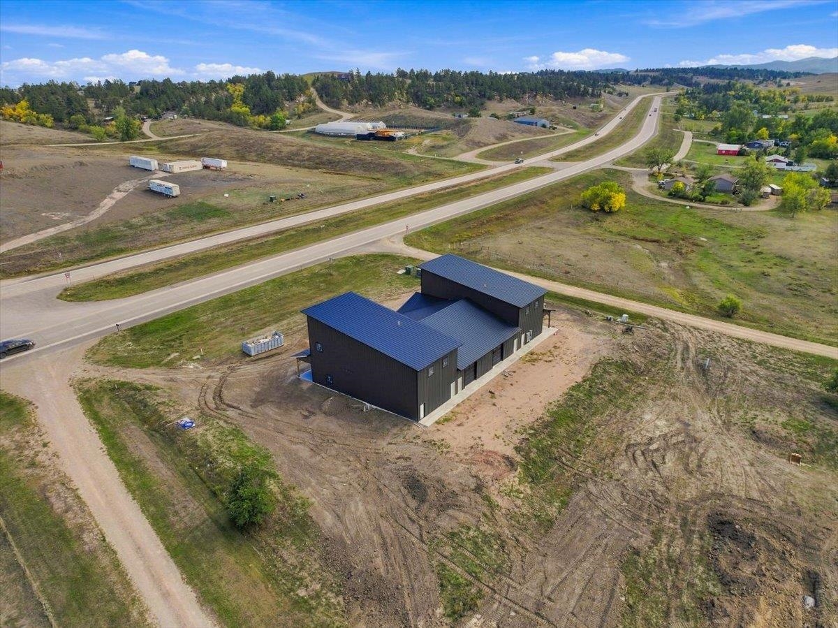 19131 Highway 85 Property Photo 6