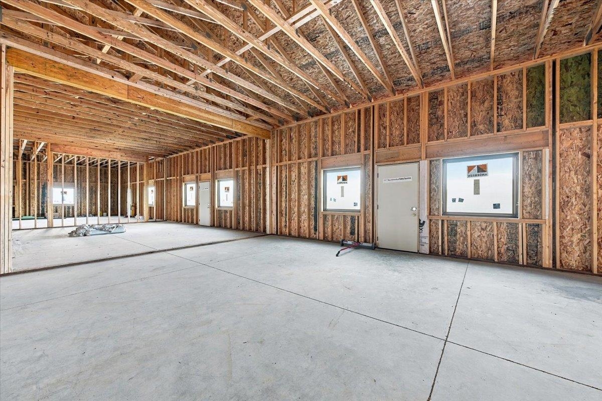 19131 Highway 85 Property Photo 23