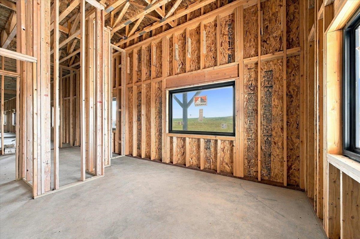 19131 Highway 85 Property Photo 16