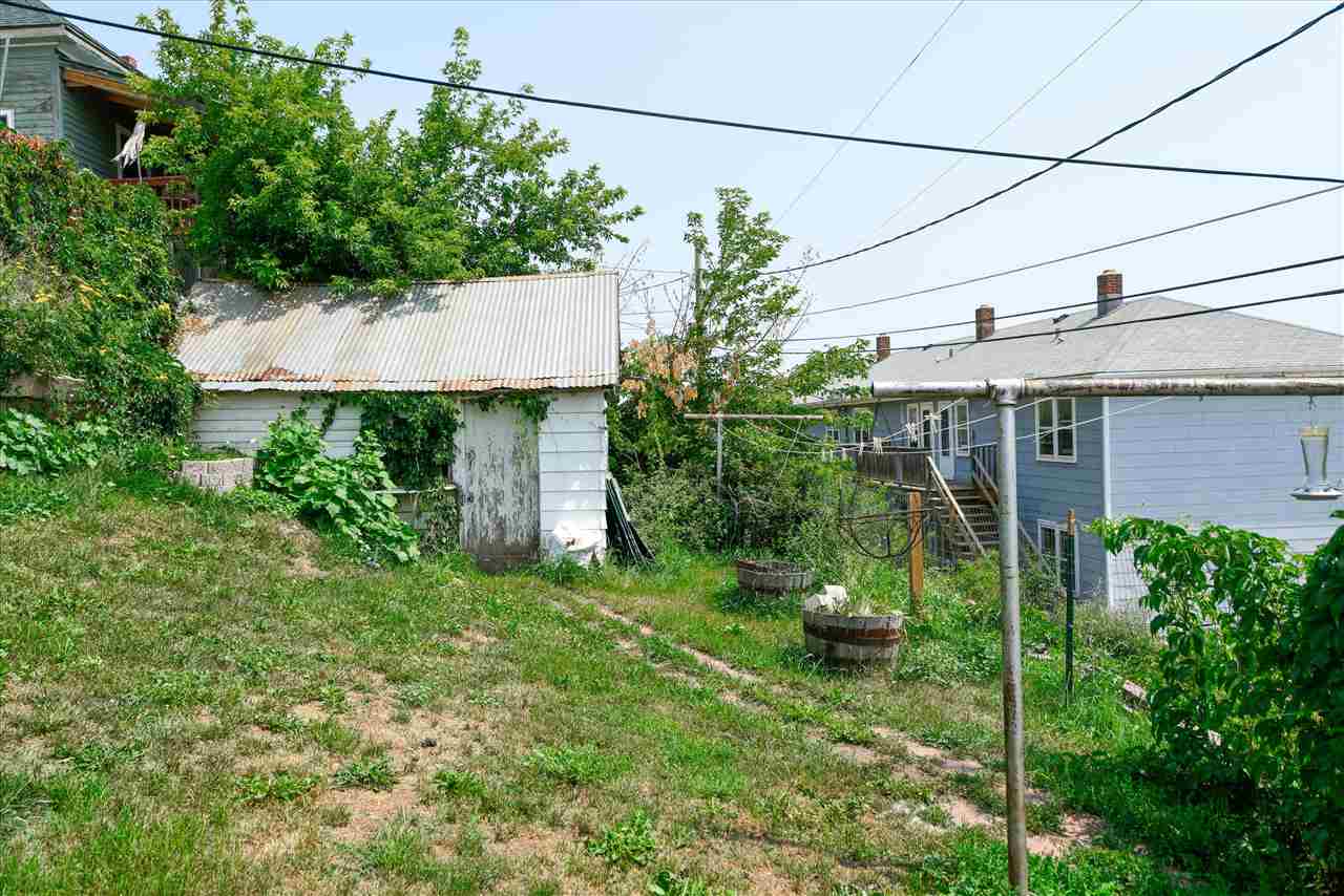 413 Grandview Drive Property Photo 3