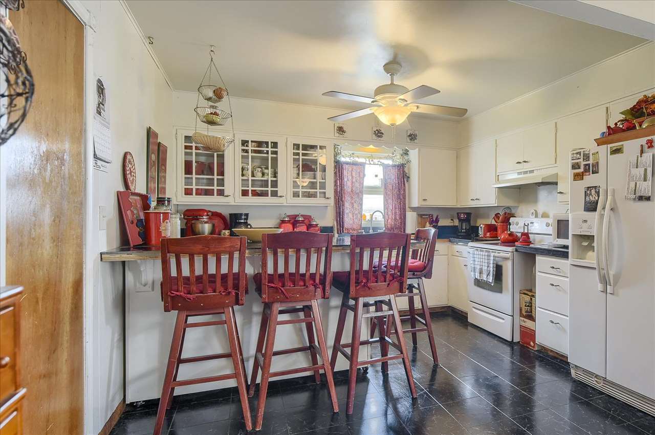 413 Grandview Drive Property Photo 12
