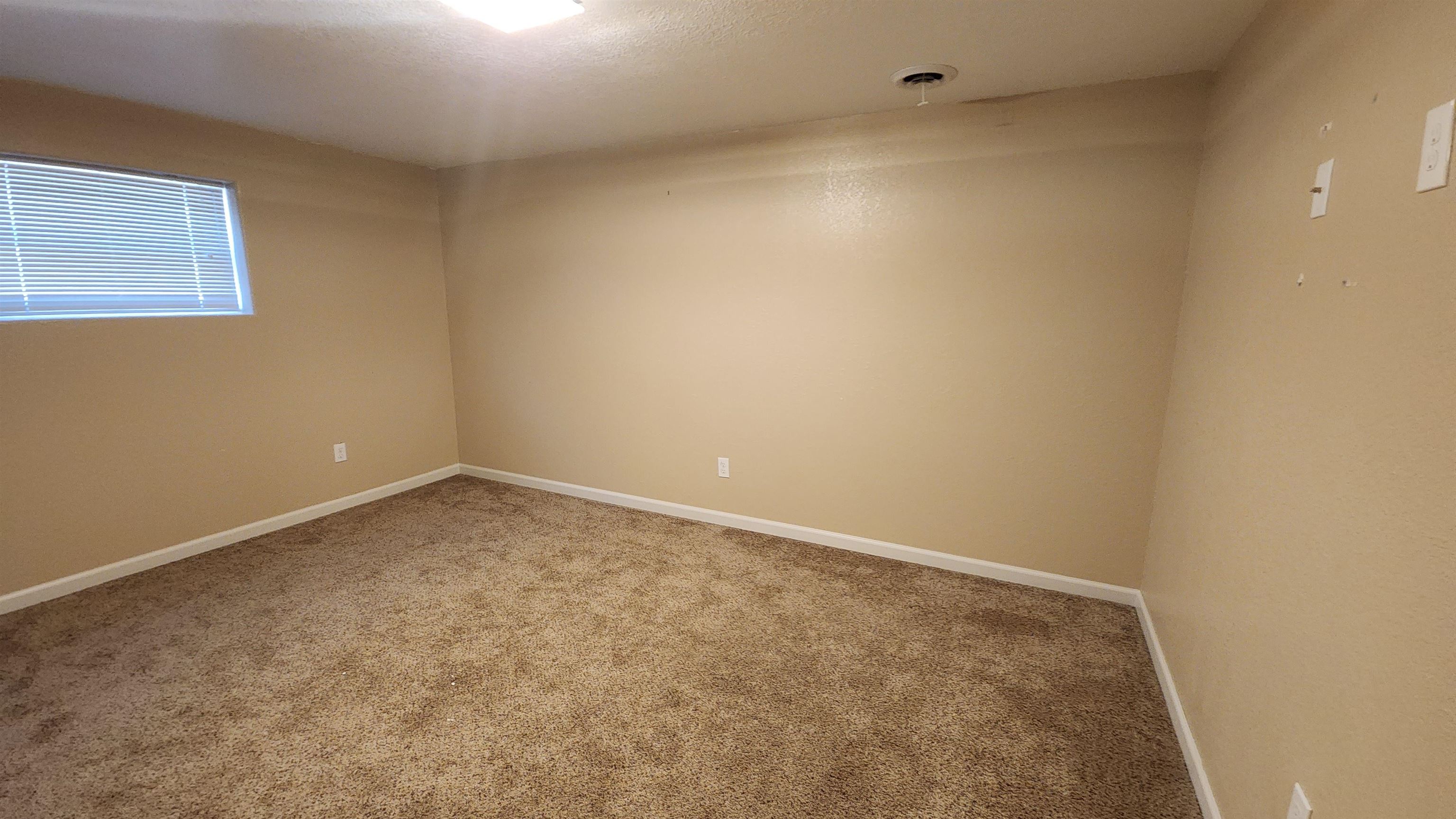 1940 Arizona Avenue Property Photo 21