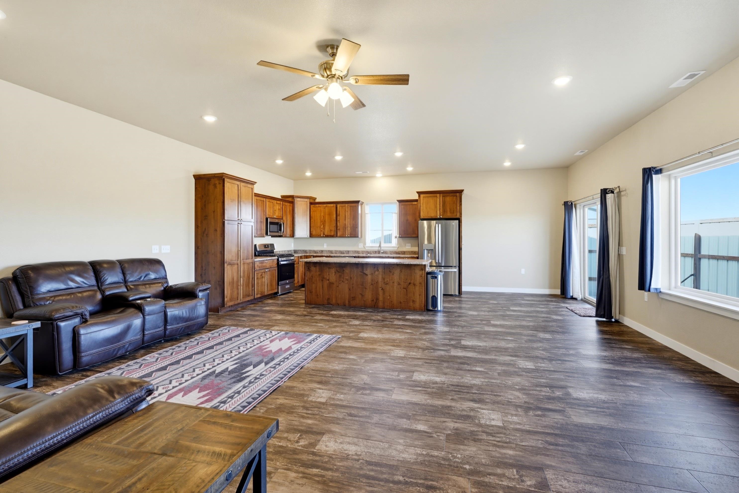 27990 Houseboat Dr. Property Photo 13
