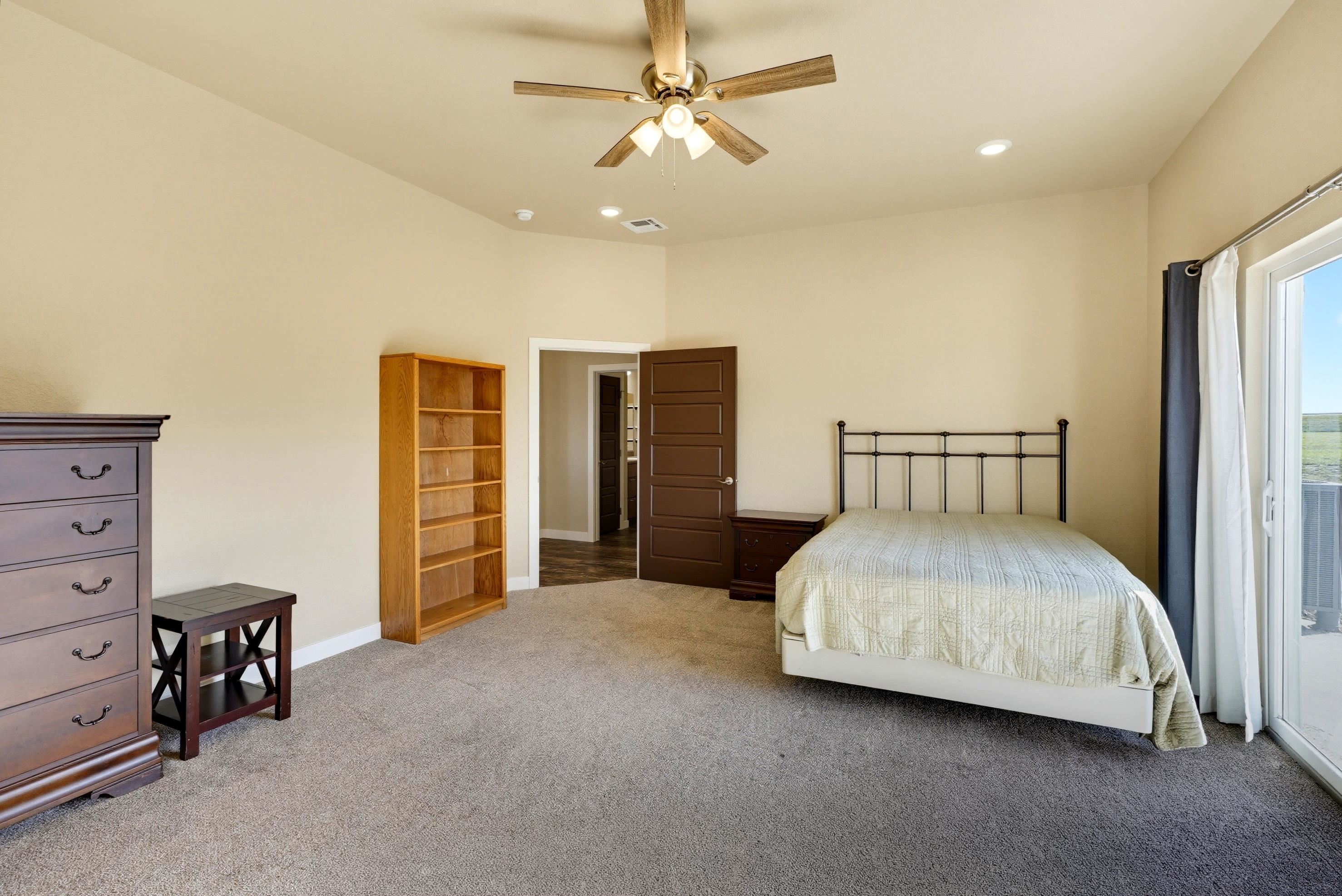 27990 Houseboat Dr. Property Photo 15