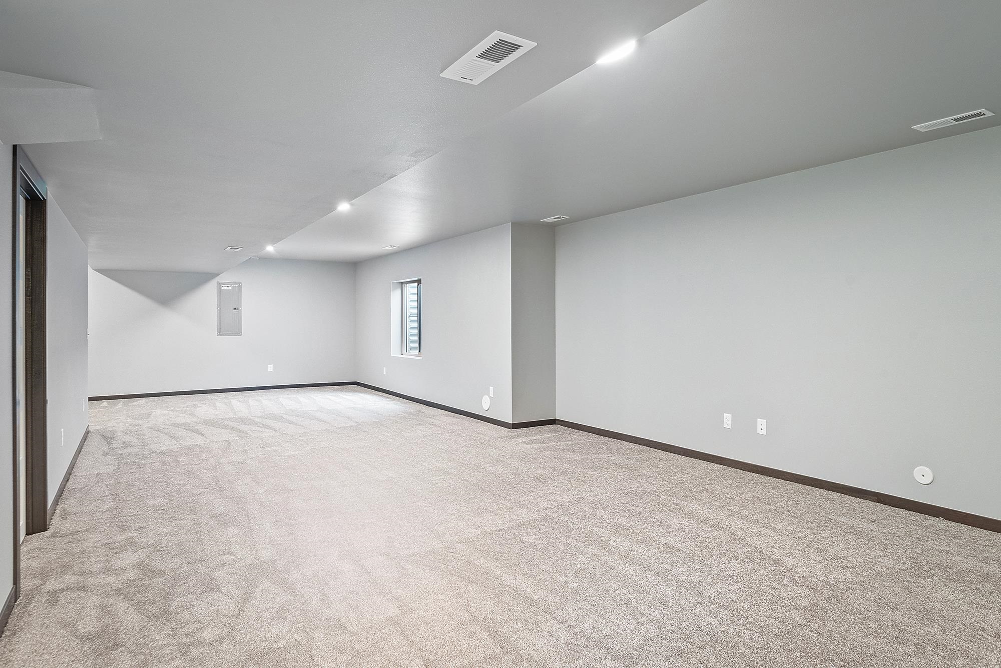 Lot 36 Blk 16 Reserve Street Property Photo 22