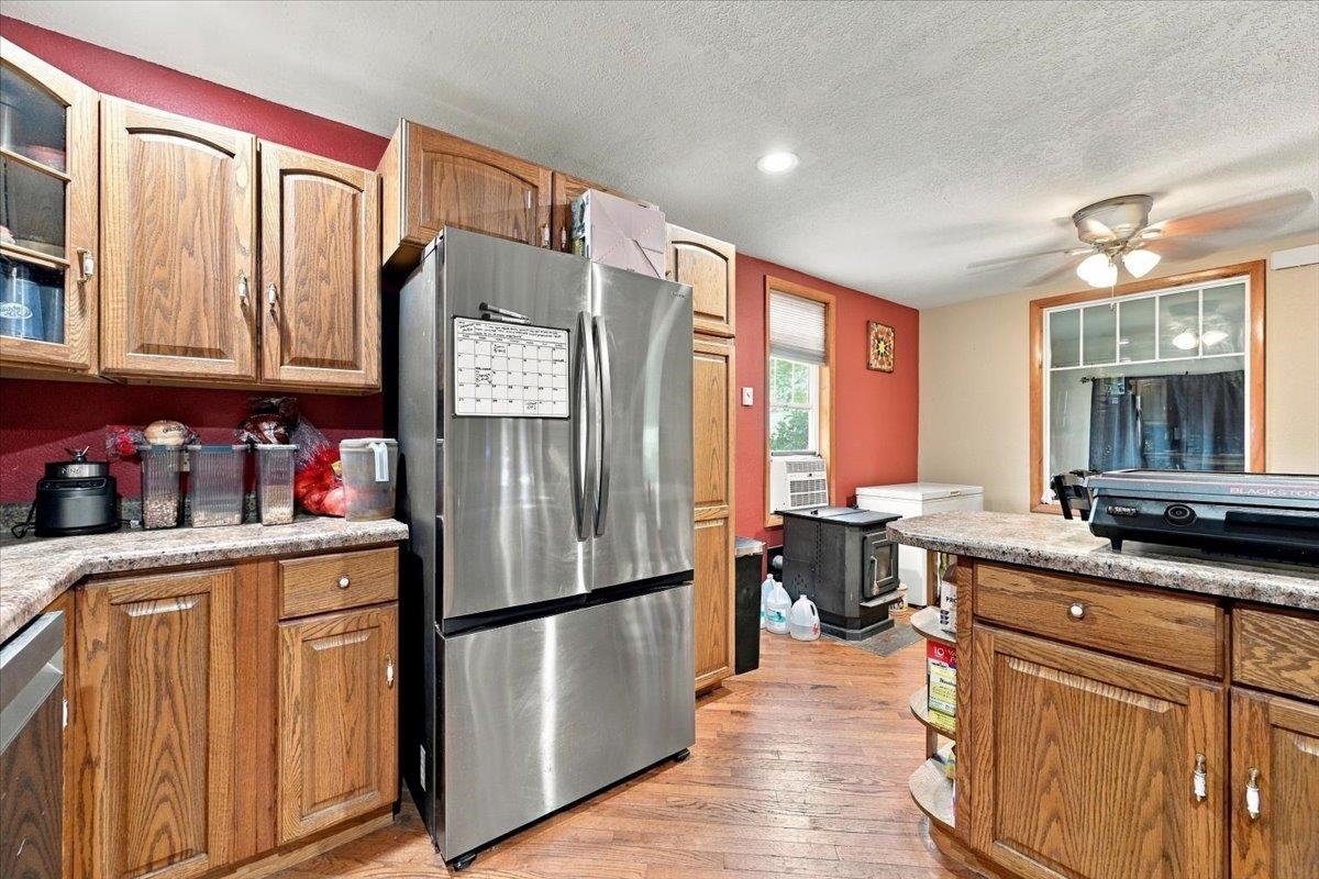821 Arthur Street Property Photo 8