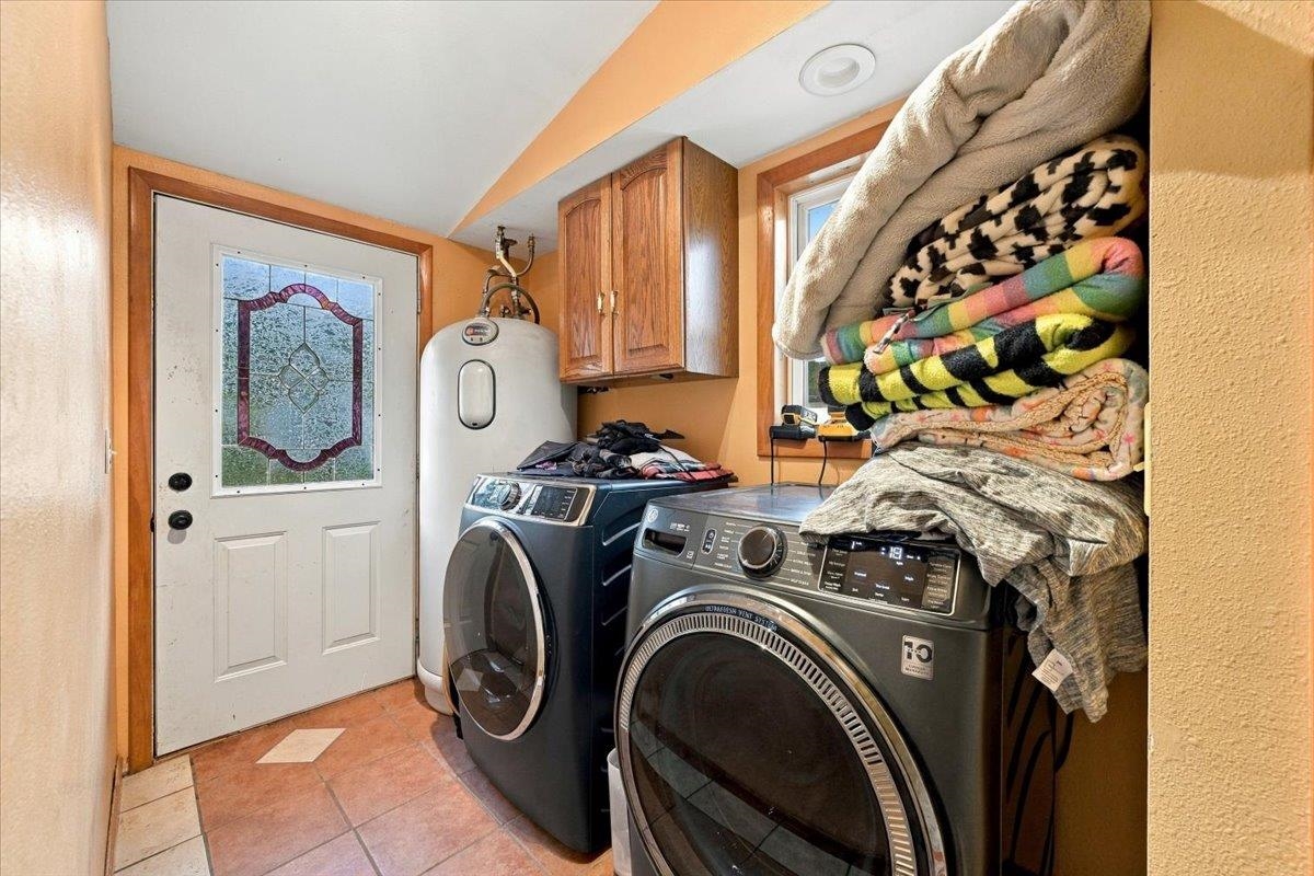 821 Arthur Street Property Photo 16