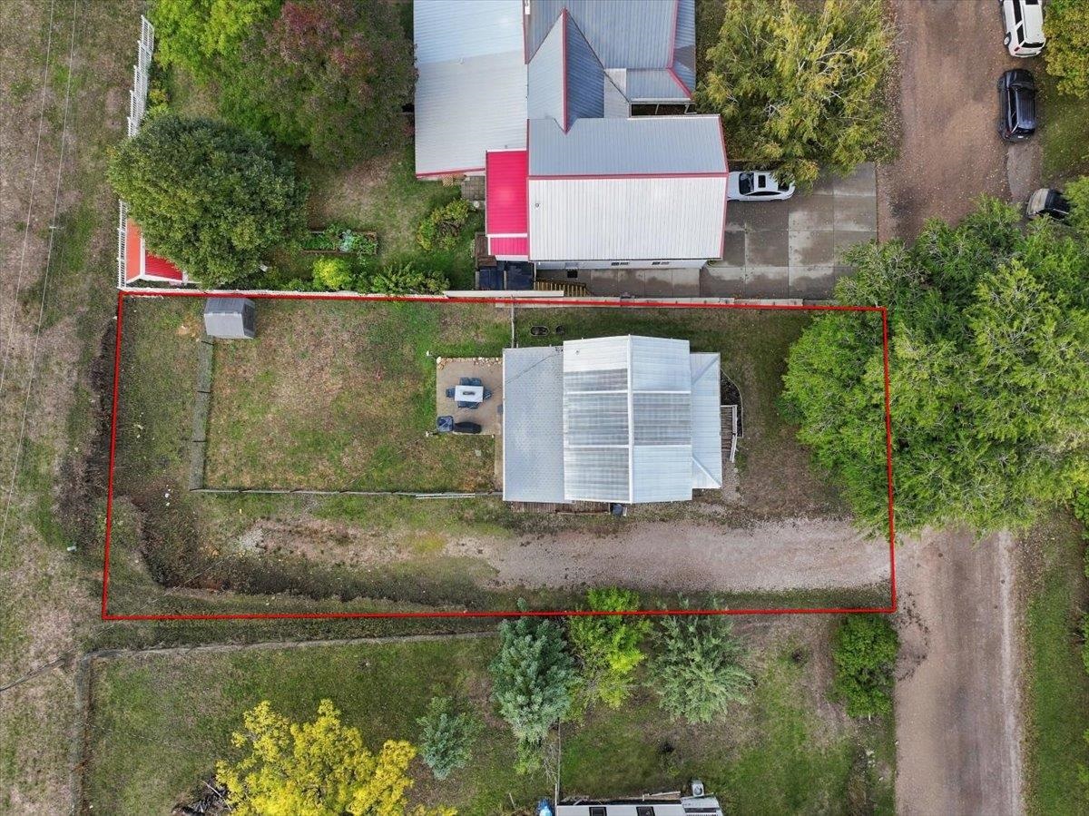 821 Arthur Street Property Photo 20