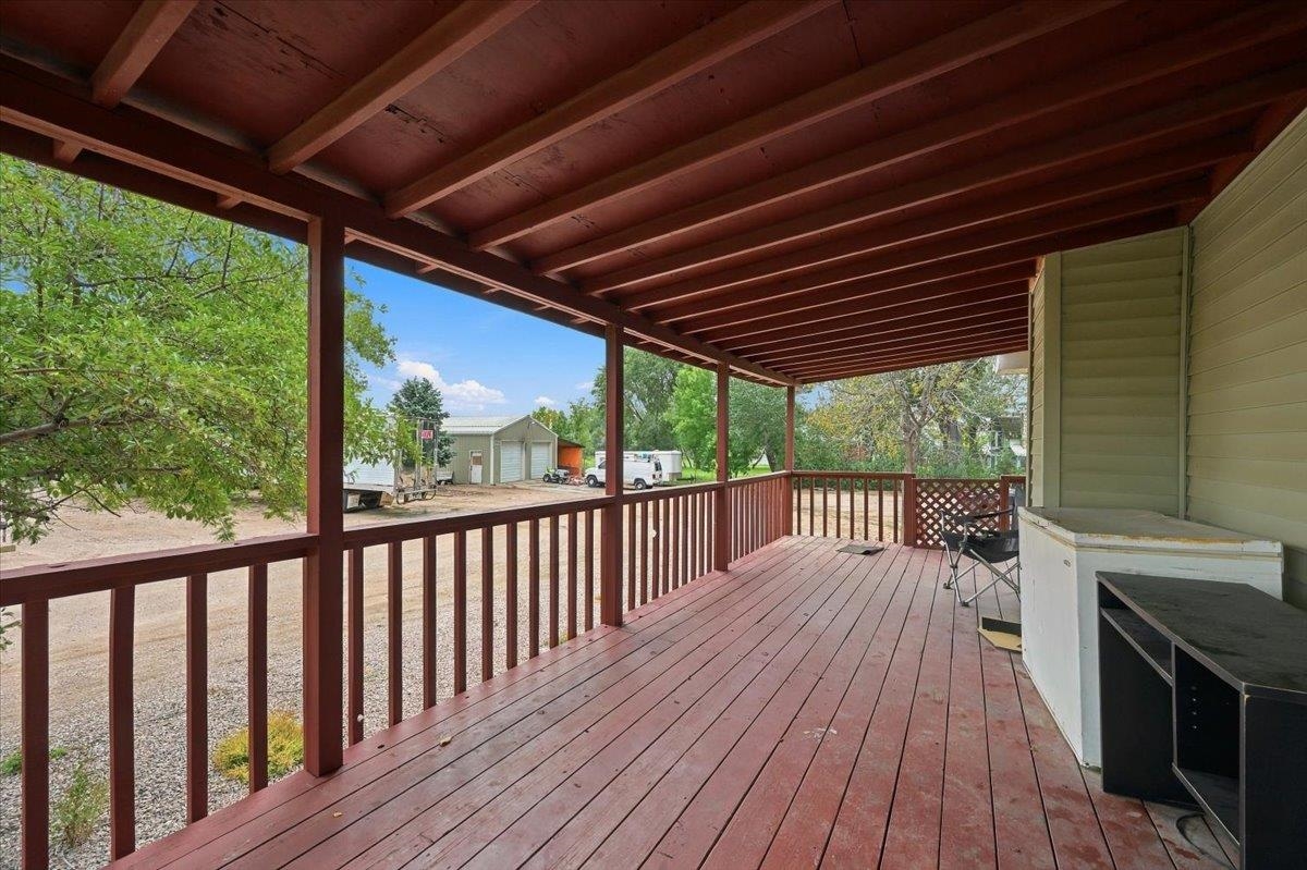 3963 E Hwy 44 Property Photo 2