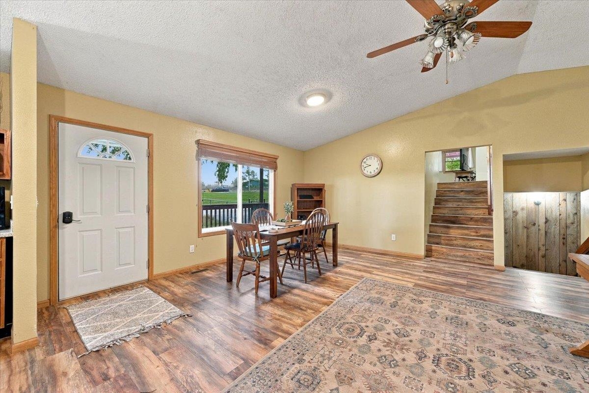 3963 E Hwy 44 Property Photo 6