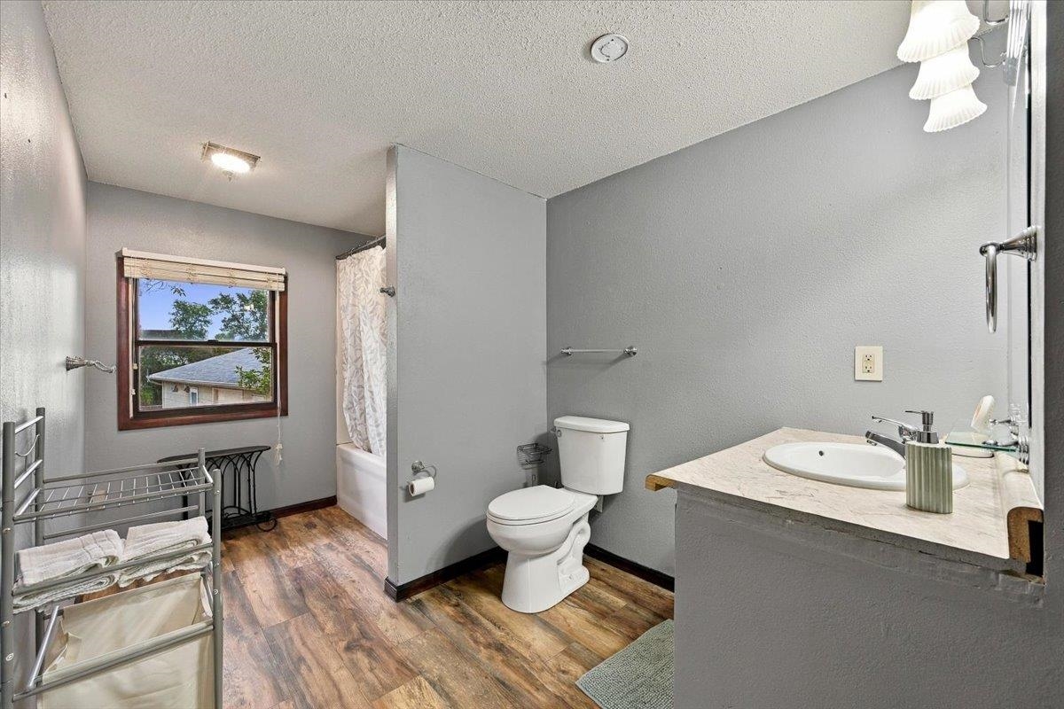 3963 E Hwy 44 Property Photo 17