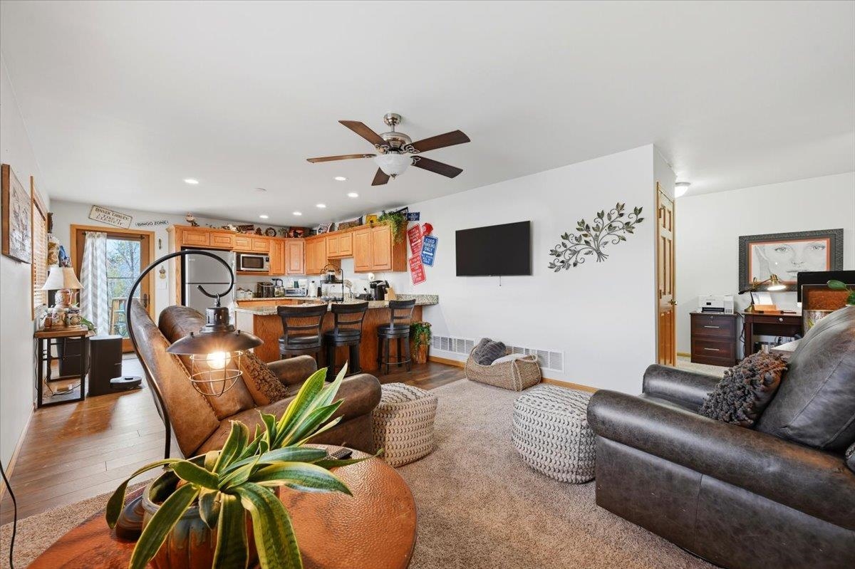 1119 N Canyon Street Property Photo 25