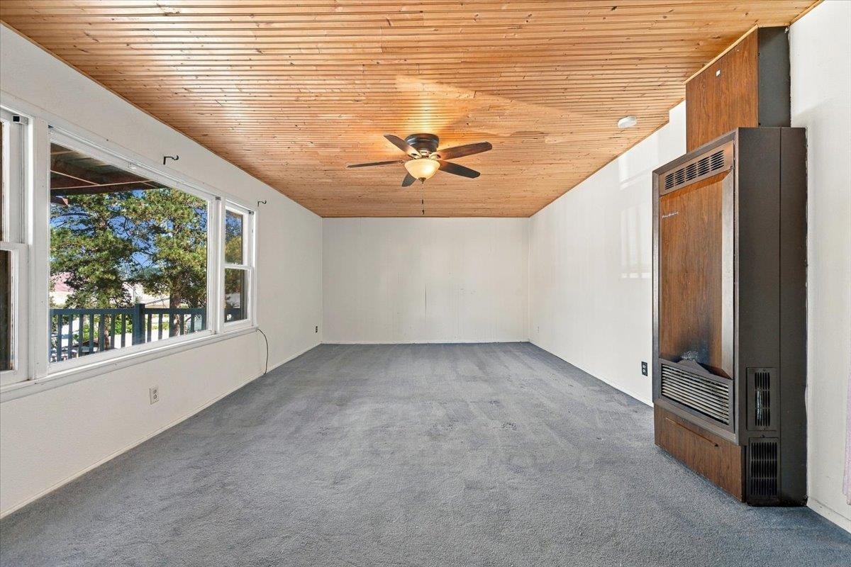 603 W Addie Street Property Photo 5