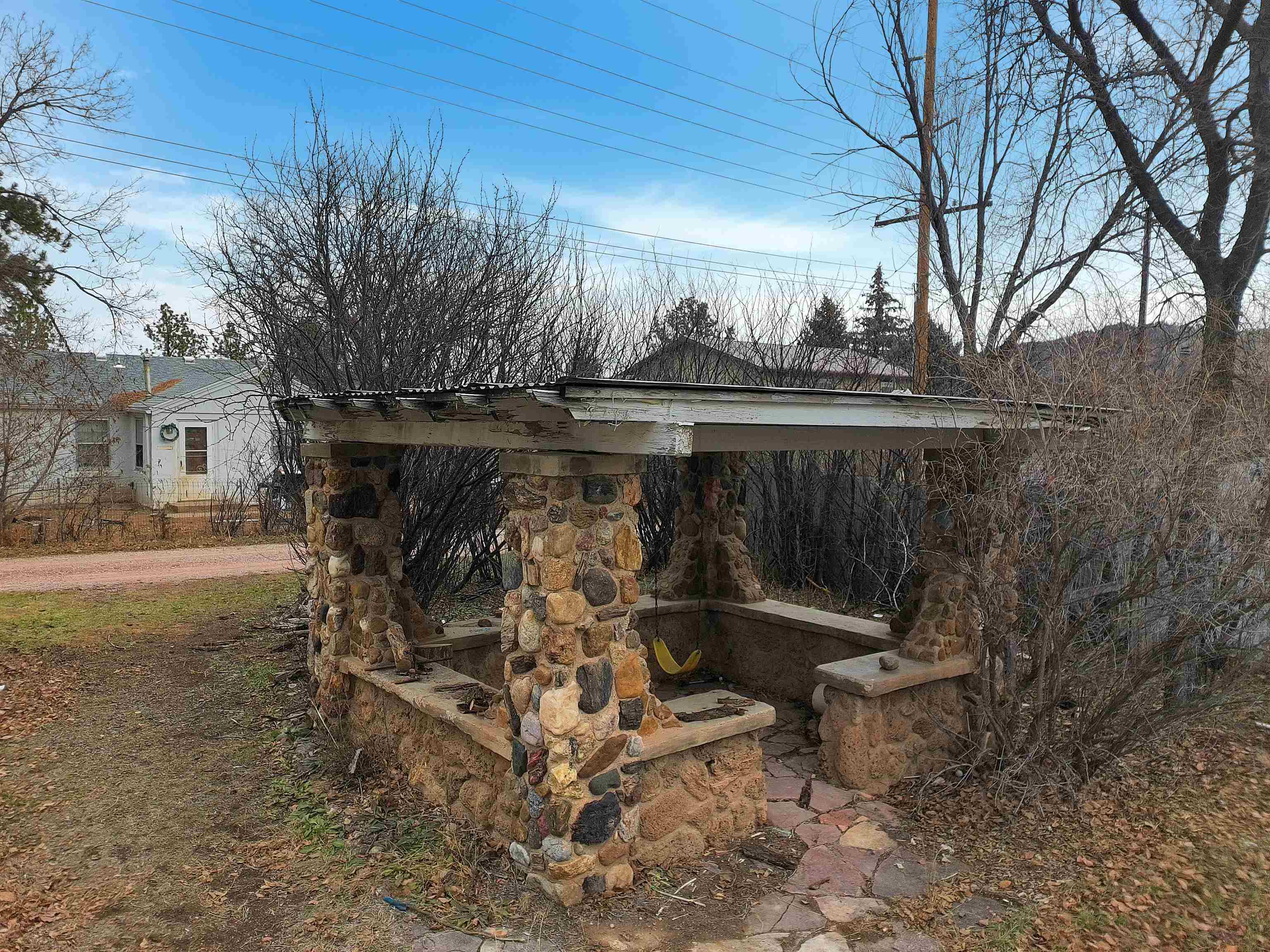 1938 Washington Avenue Property Photo 6