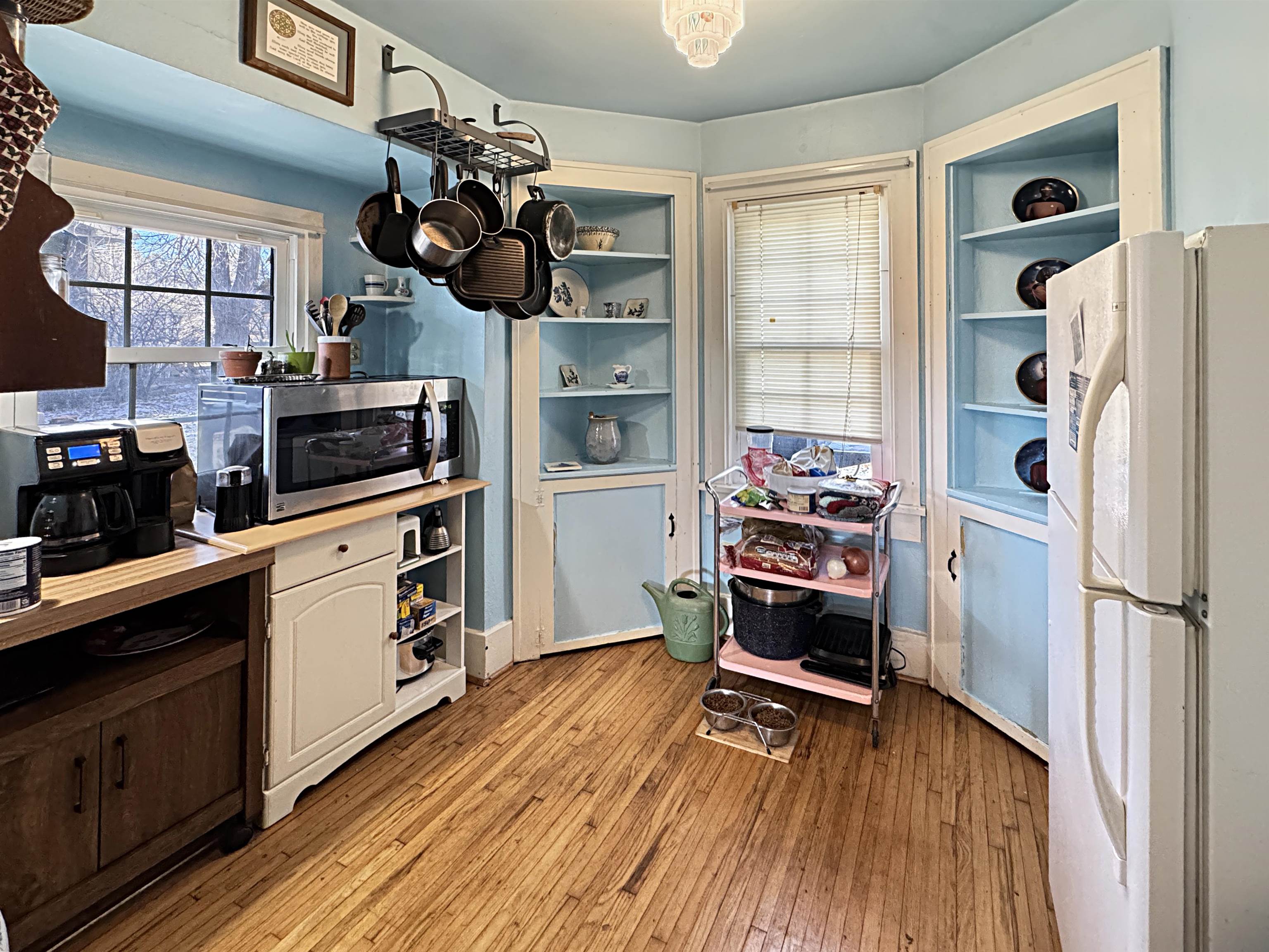 1938 Washington Avenue Property Photo 14