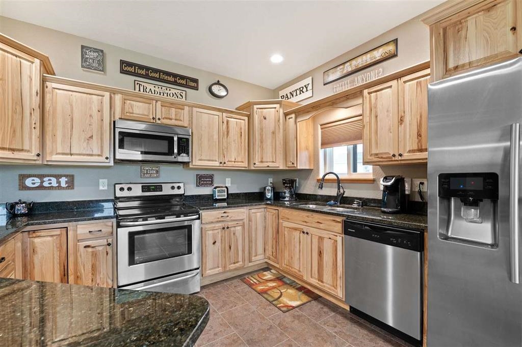 2397 Fern Circle Property Photo 9