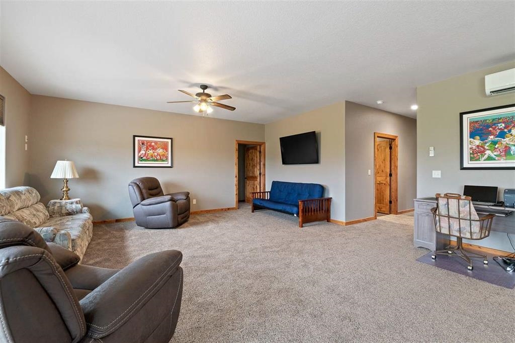 2397 Fern Circle Property Photo 13