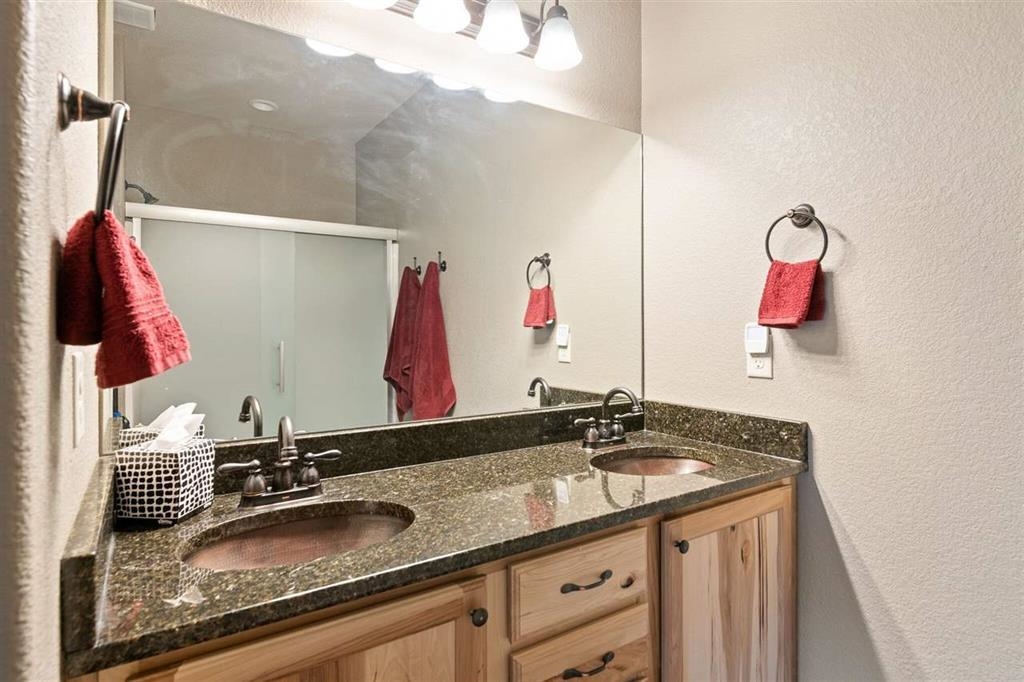 2397 Fern Circle Property Photo 14