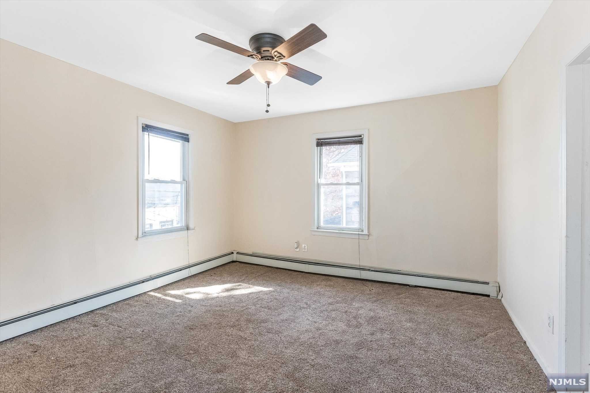 105 Centre Street Property Photo 16