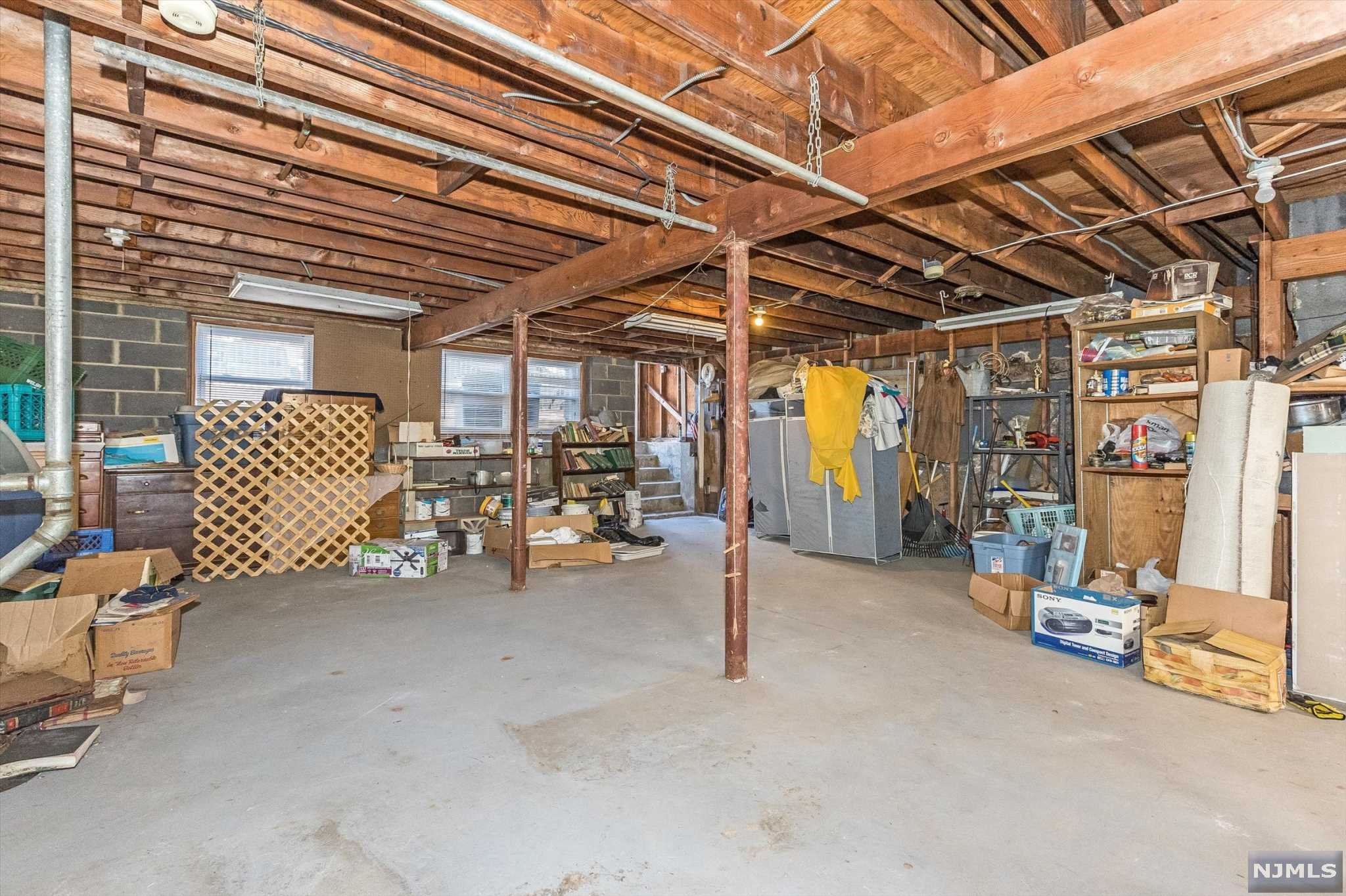 105 Centre Street Property Photo 19