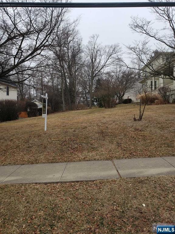 51 Crane Street Property Photo 3