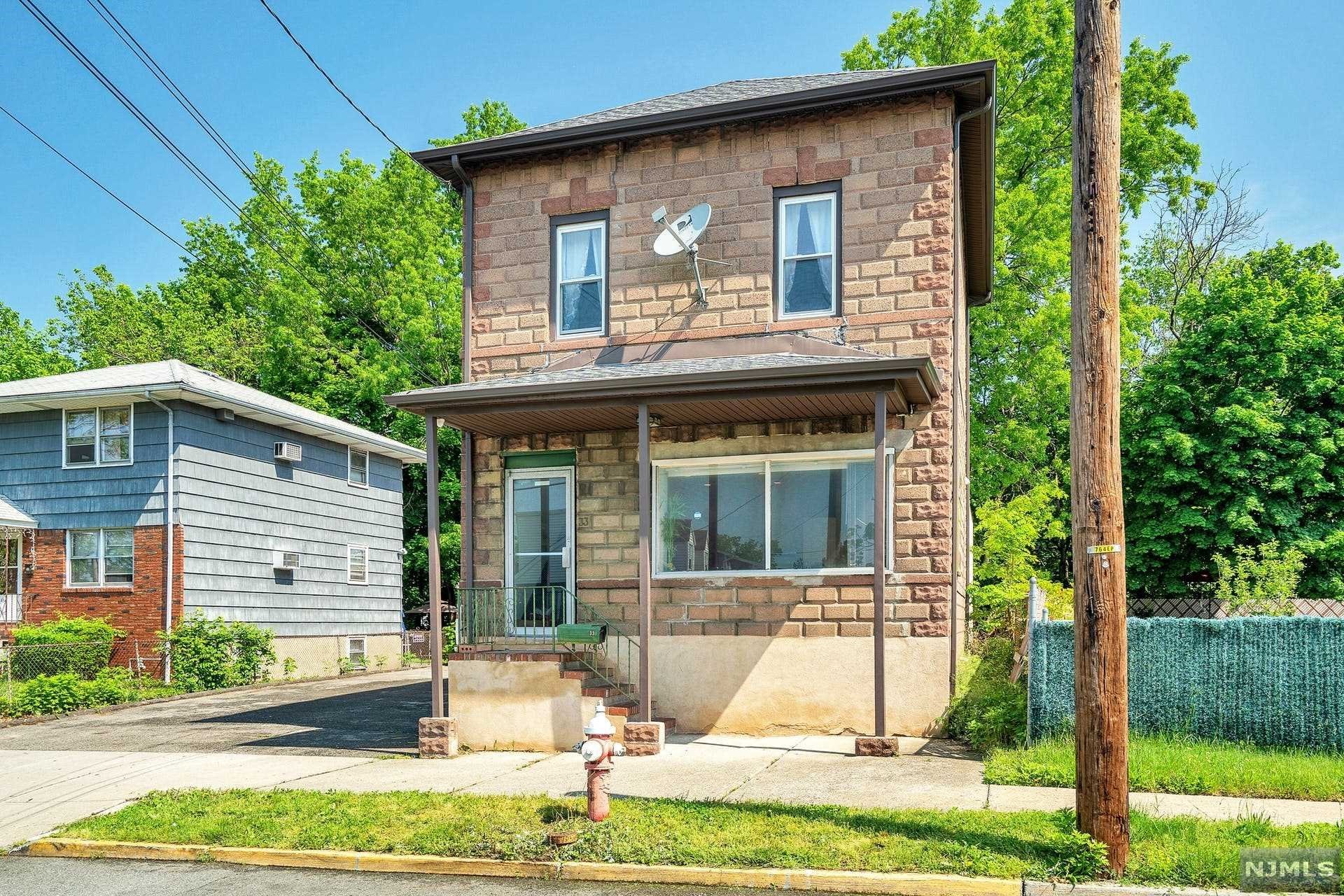 33 Chamberlain Avenue Property Photo 28