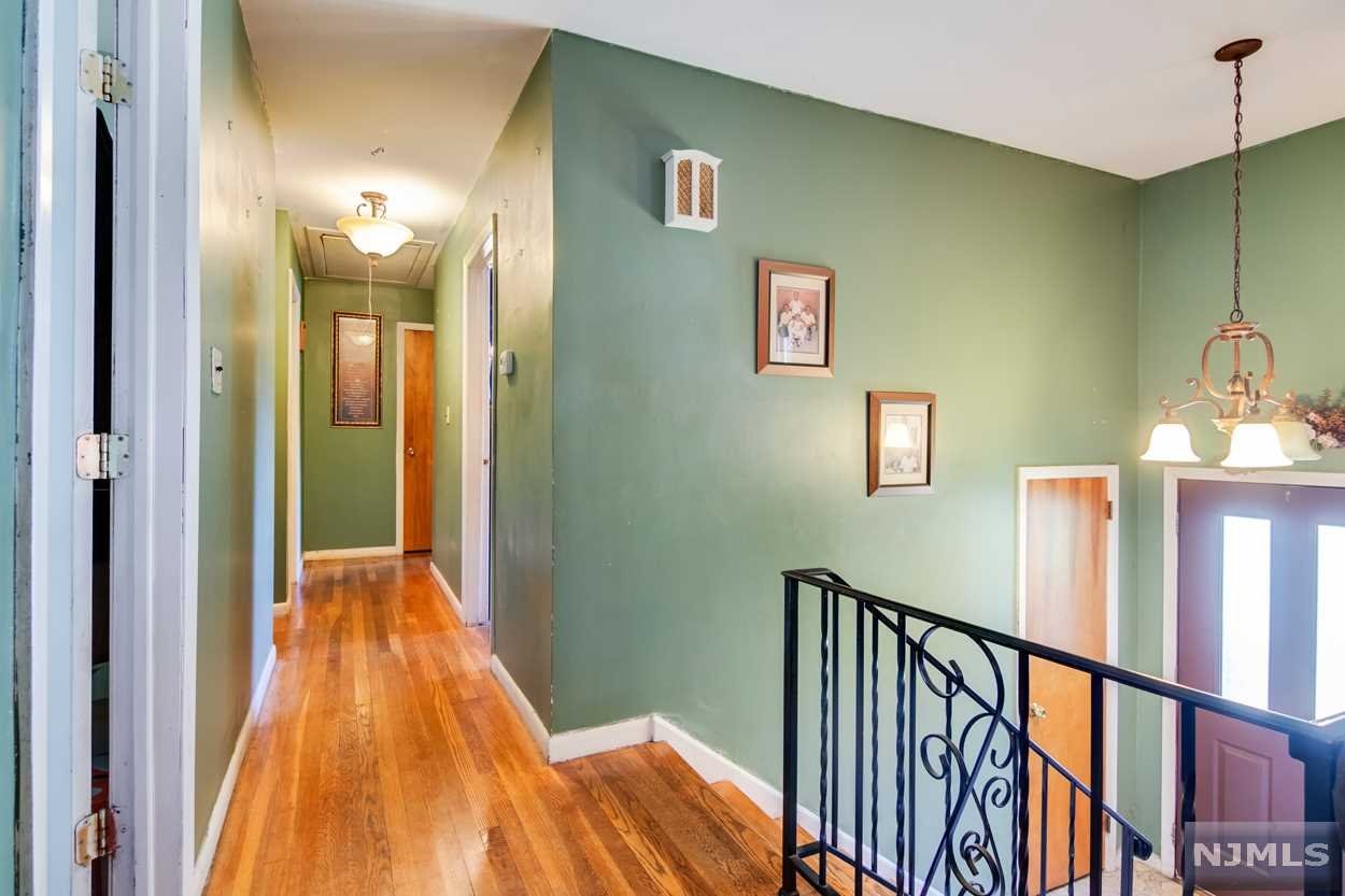 1263 Coolidge Avenue Property Photo 11