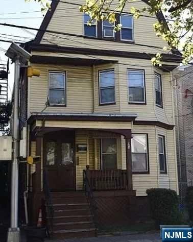 190 S 9th Street Property Photo 1