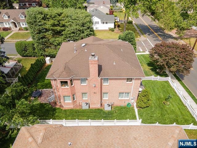 719 Cypress Street Property Photo 4