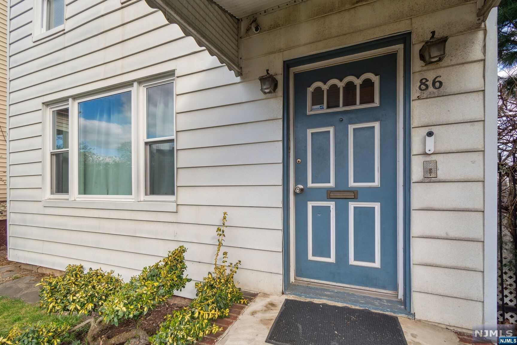 86 Steuben Street Property Photo 2