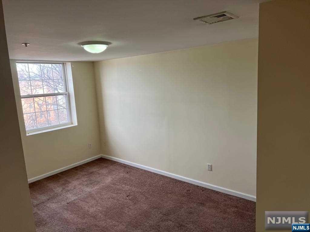 79-93 Montgomery Street 406 Property Photo 7
