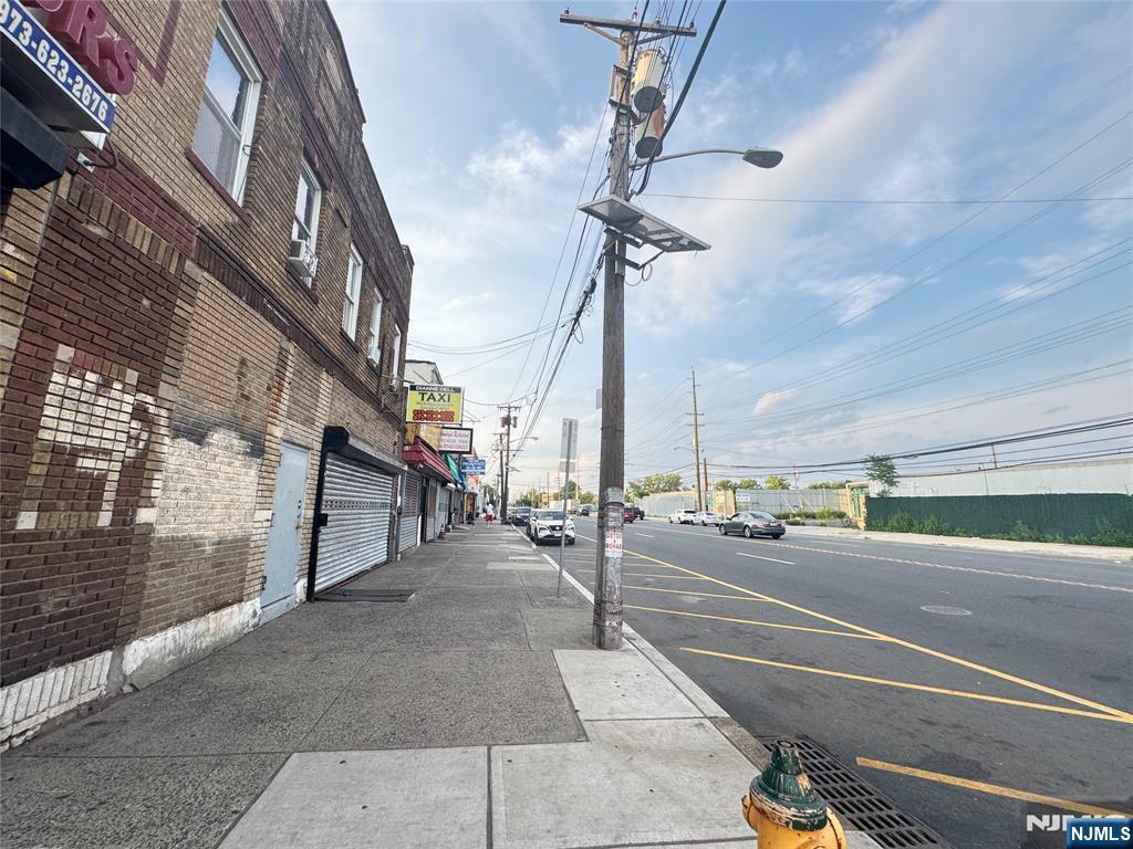 713 Frelinghuysen Avenue Property Photo 10