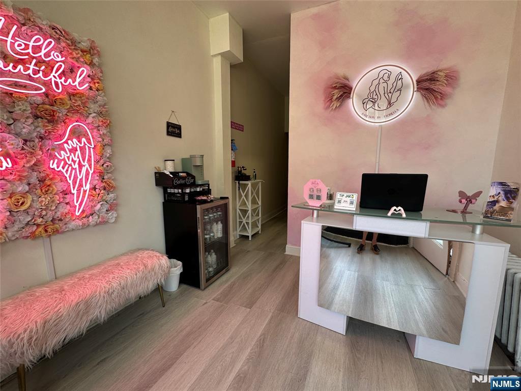 232 Stuyvesant Avenue Property Photo 3