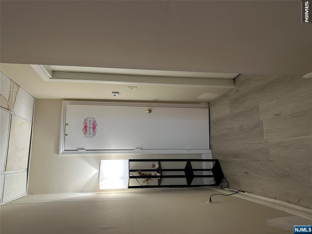232 Stuyvesant Avenue Property Photo 4