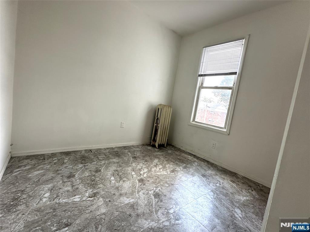 232 Stuyvesant Avenue Property Photo 14