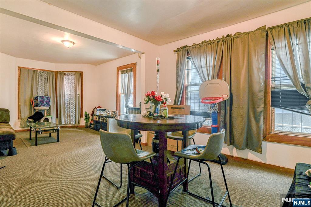 44 Stuyvesant Avenue Property Photo 10