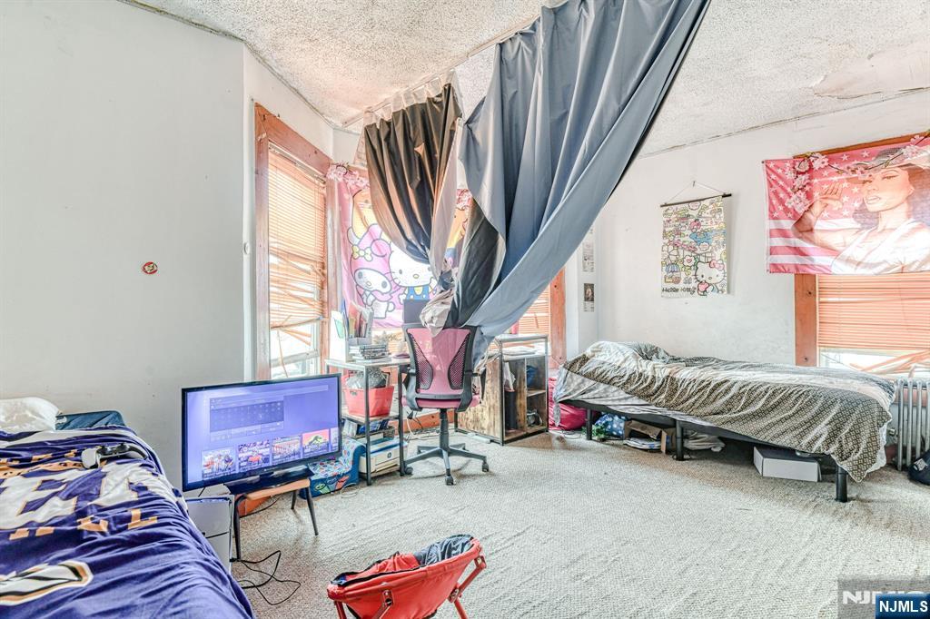 44 Stuyvesant Avenue Property Photo 18