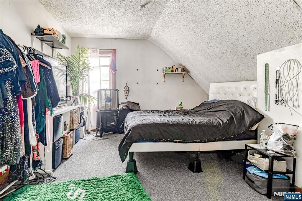 44 Stuyvesant Avenue Property Photo 20