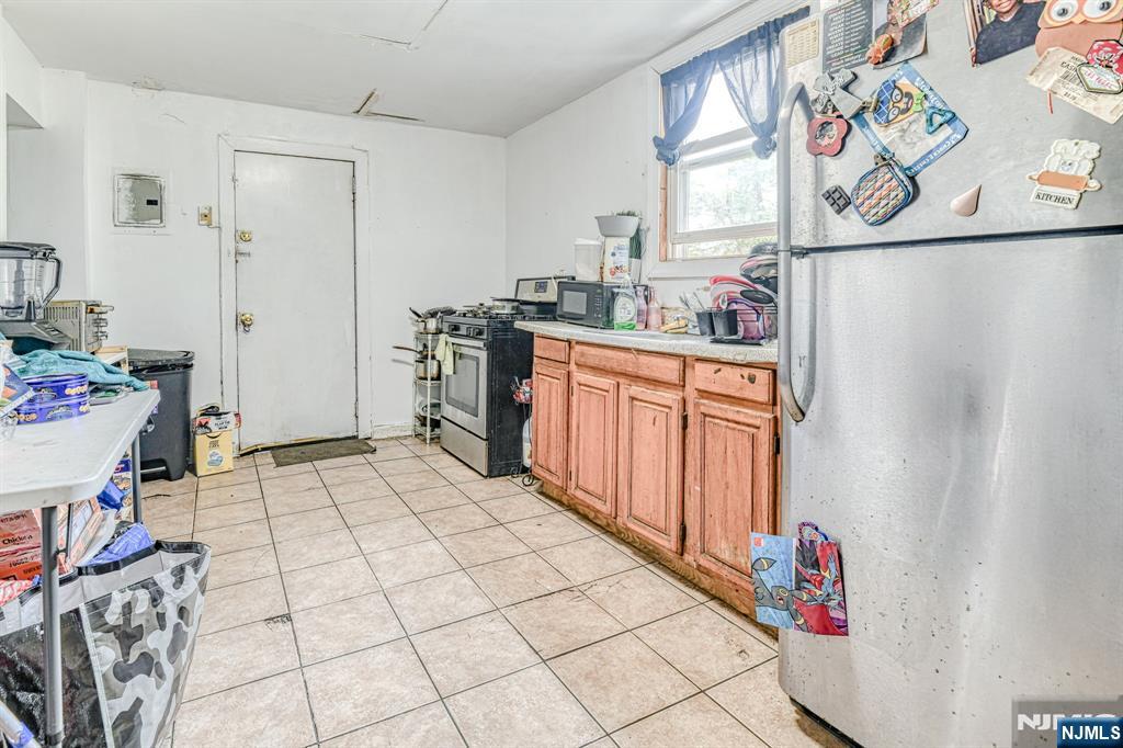 44 Stuyvesant Avenue Property Photo 23