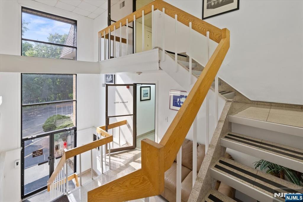 24 Wyckoff Avenue Property Photo 9
