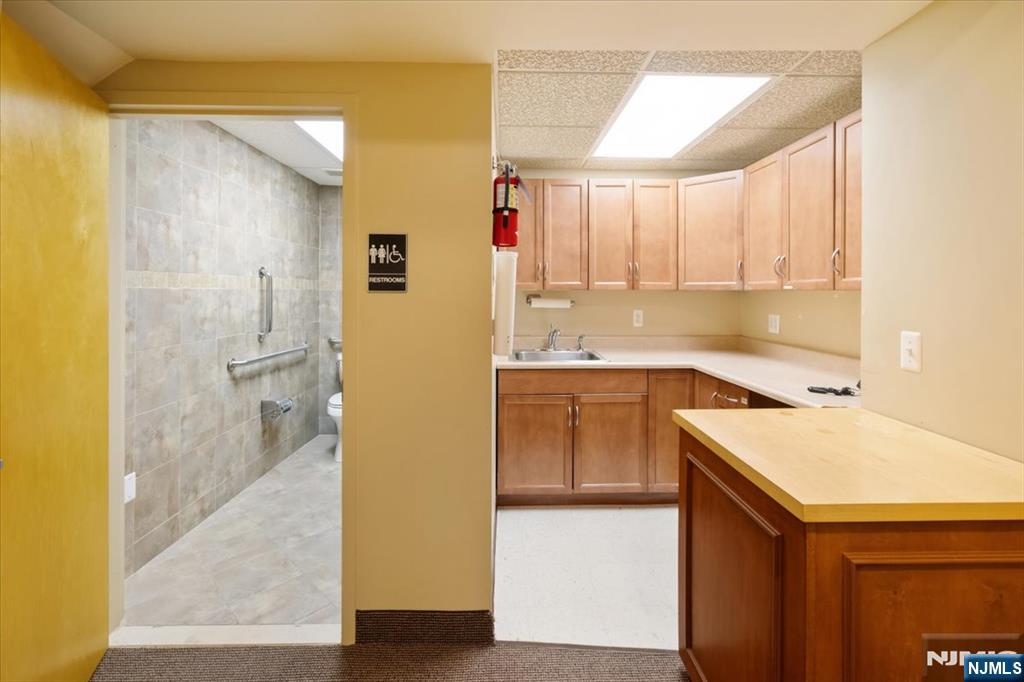 24 Wyckoff Avenue Property Photo 19