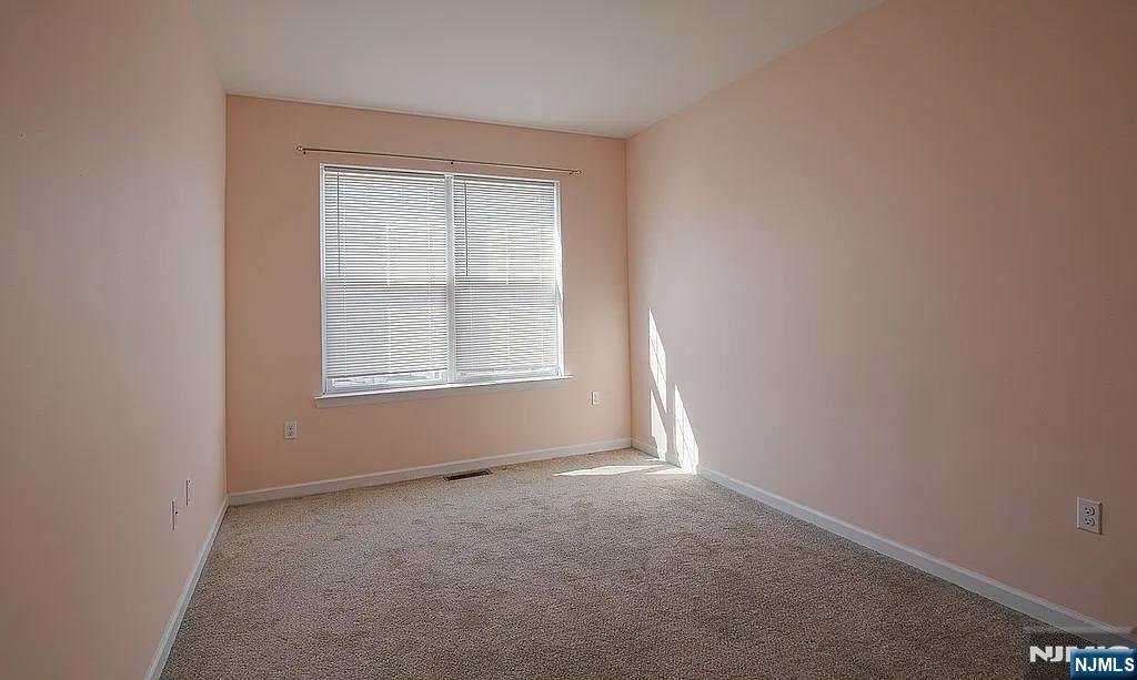 7 Myrtle Street 10 Property Photo 9
