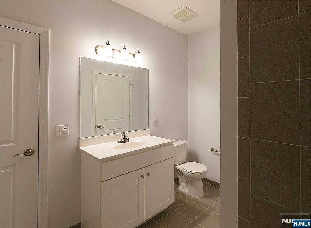 7 Myrtle Street 10 Property Photo 12